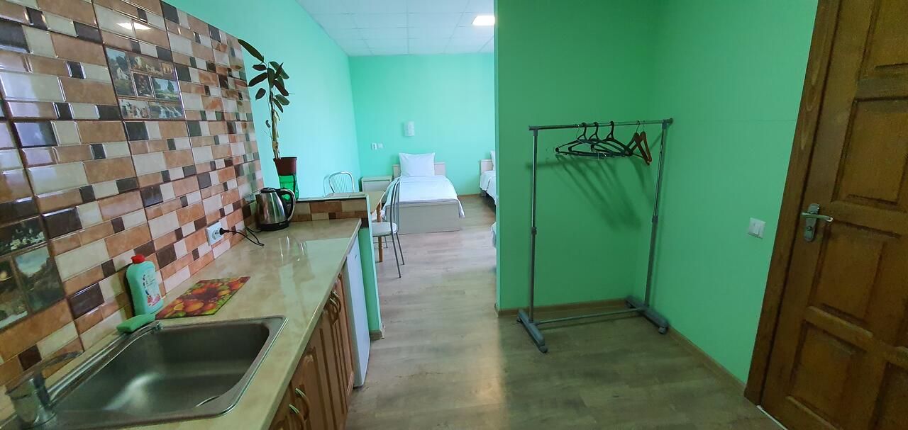 Отель Luxor Inn & Suites Черновцы-13