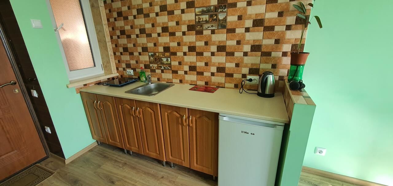 Отель Luxor Inn & Suites Черновцы